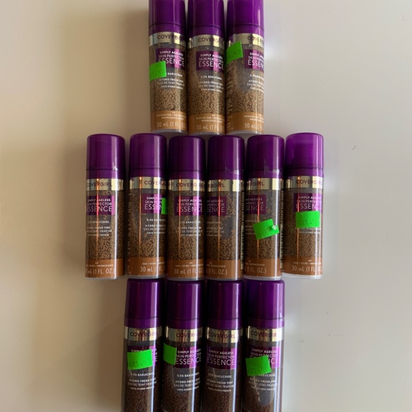 Covergirl Simply Ageless Skin Perfector Essence Bulk Makeup Lot - Picture 6 of 6